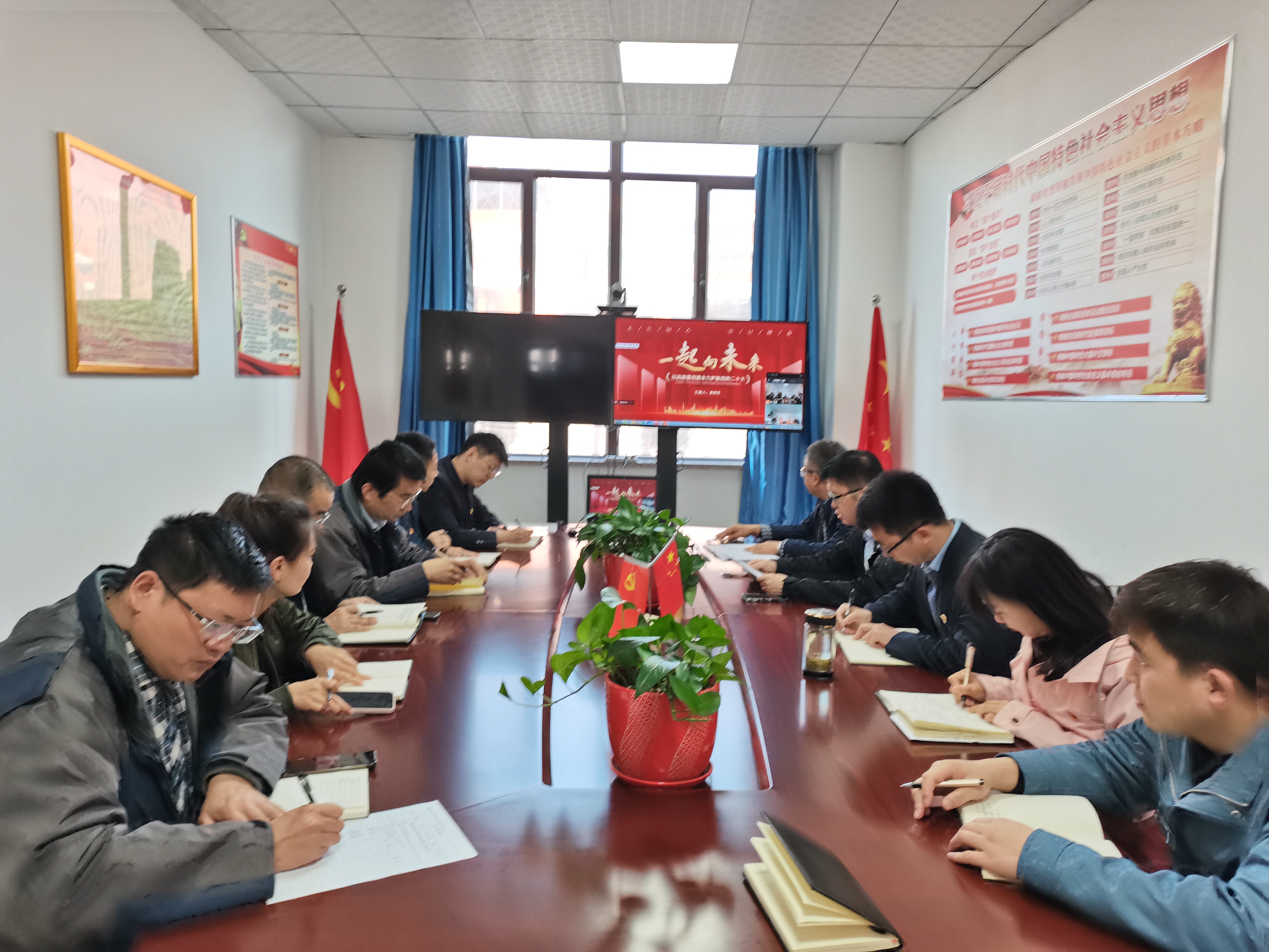 d3adacbb3e18bee9eca92cb455b80dd.jpg d3adacbb3e18bee9eca92cb455b80dd.jpg